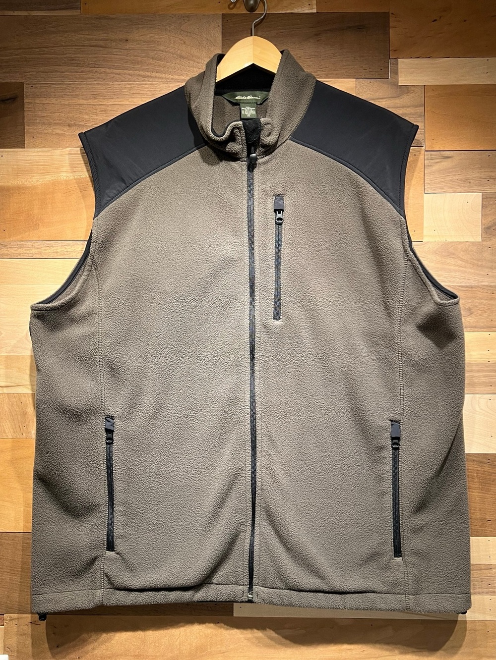Eddie Bauer Taupe Fleece Vest with Black Shoulder Panels